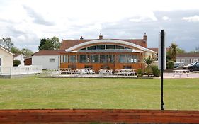 Warrens Village Motel And Self Catering